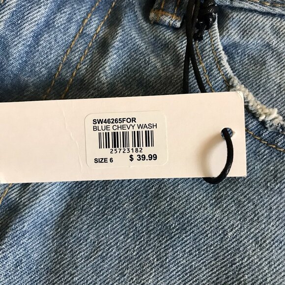 Glassons Super High Rise 80s Mom Denim Shorts Size 6‎ - Picture 3 of 8